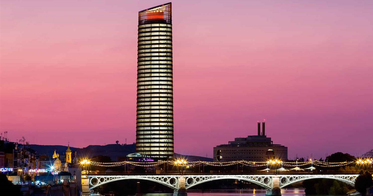 Finaliza la obra de la Torre Pelli y queda a la espera de la