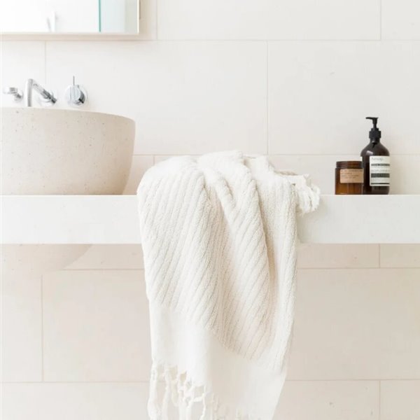 Logra que tus toallas de baño sean tan suaves como las de un hotel
