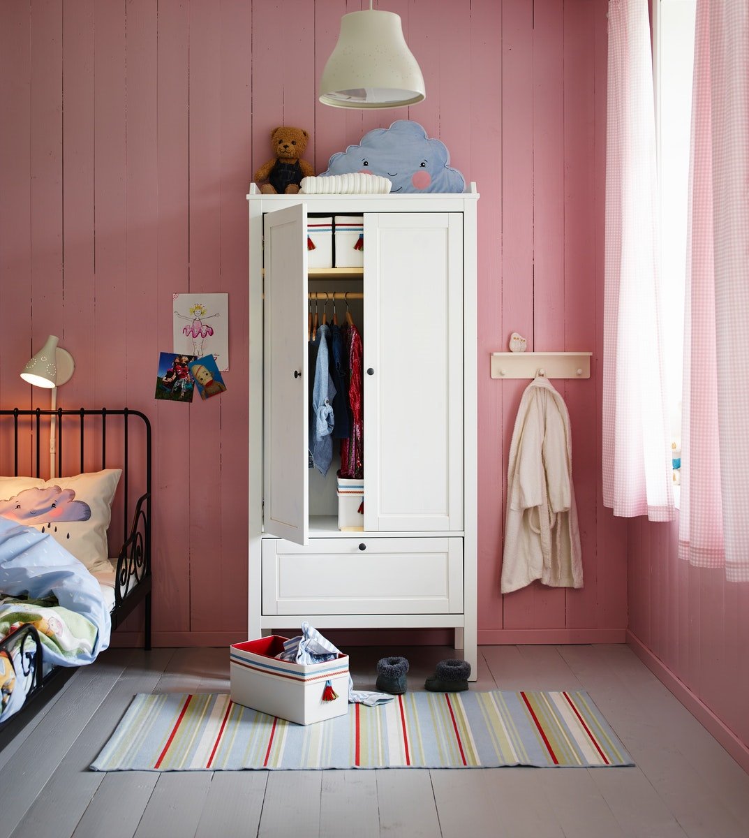 Equipo granja modelo Monta la habitación de tu bebé con los productos más vendidos de Ikea