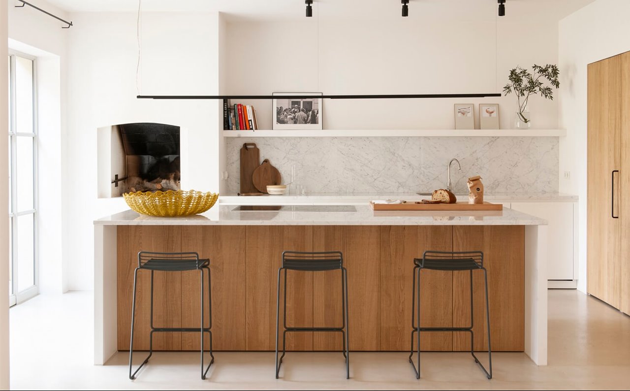 Ideas para instalar una barra de cocina en tu hogar